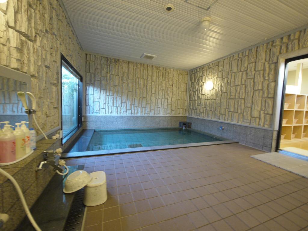 Hotel Route-Inn Yonezawa Ekihigashi Экстерьер фото